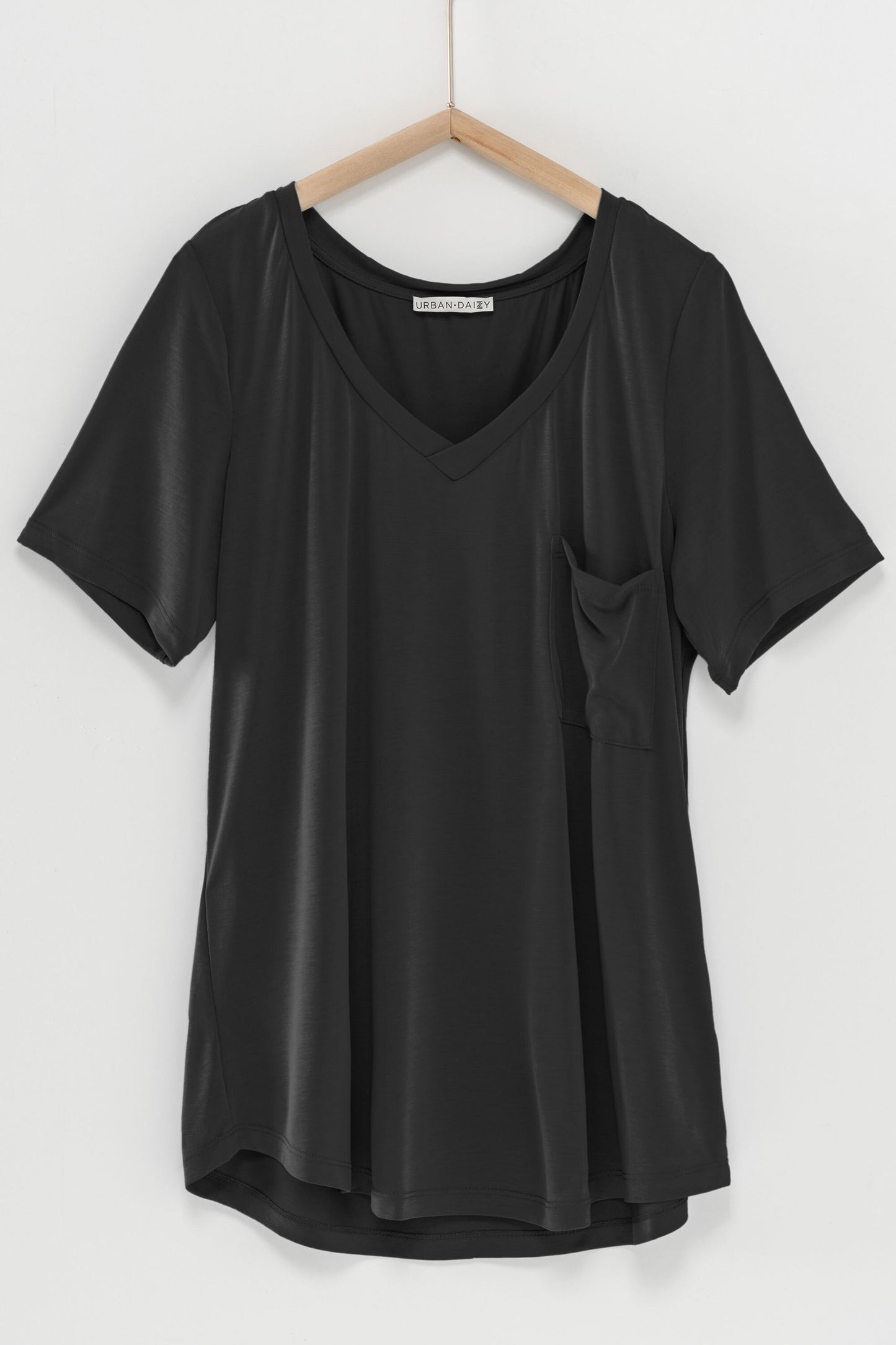 Basic V-Neck Pocket Tee